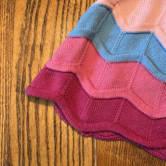 EUC handmade toddler poncho - Picture 5 of 11